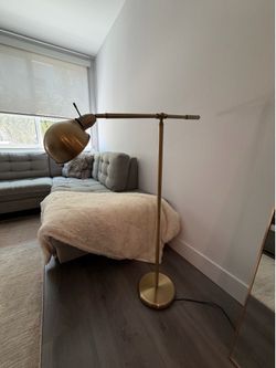 Reading lamp