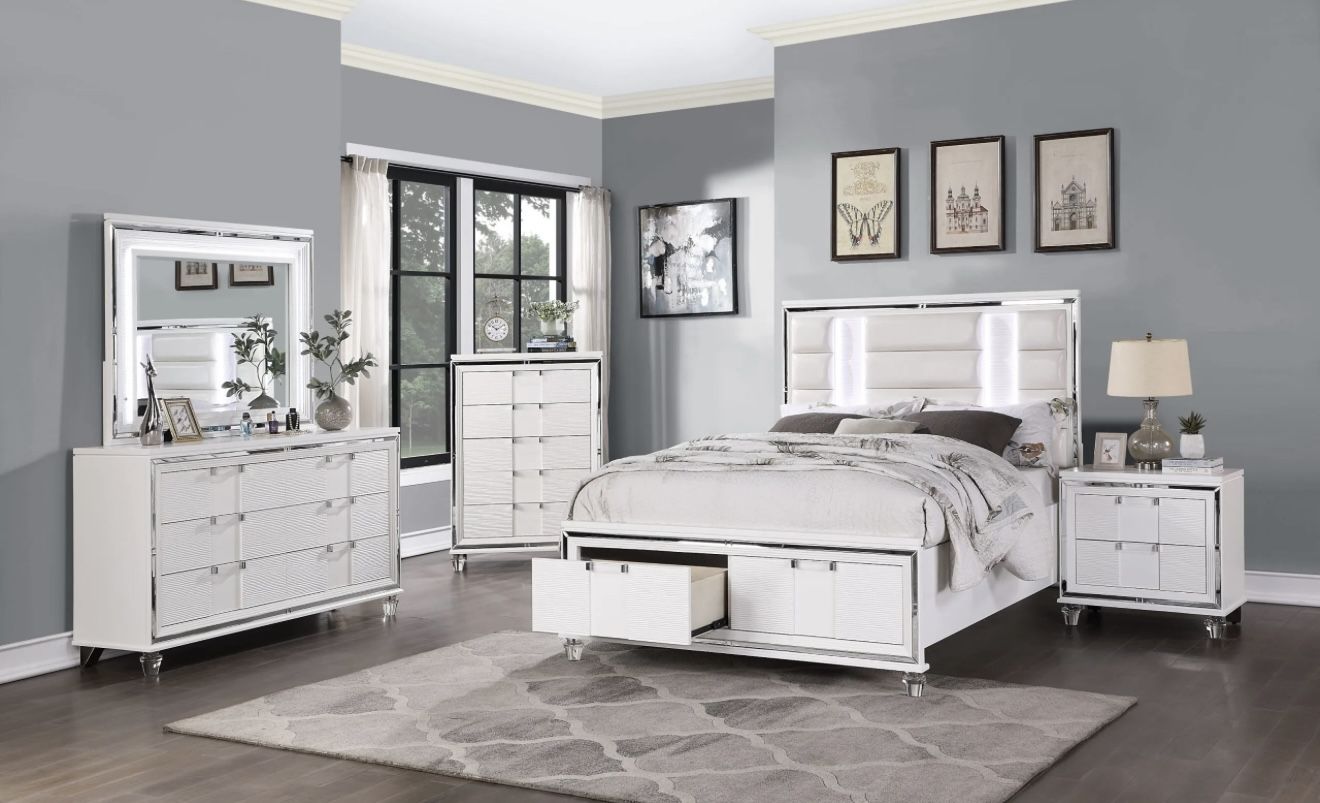 GORGEOUS, STURDY Bedroom Set at an AMAZING PRICE!