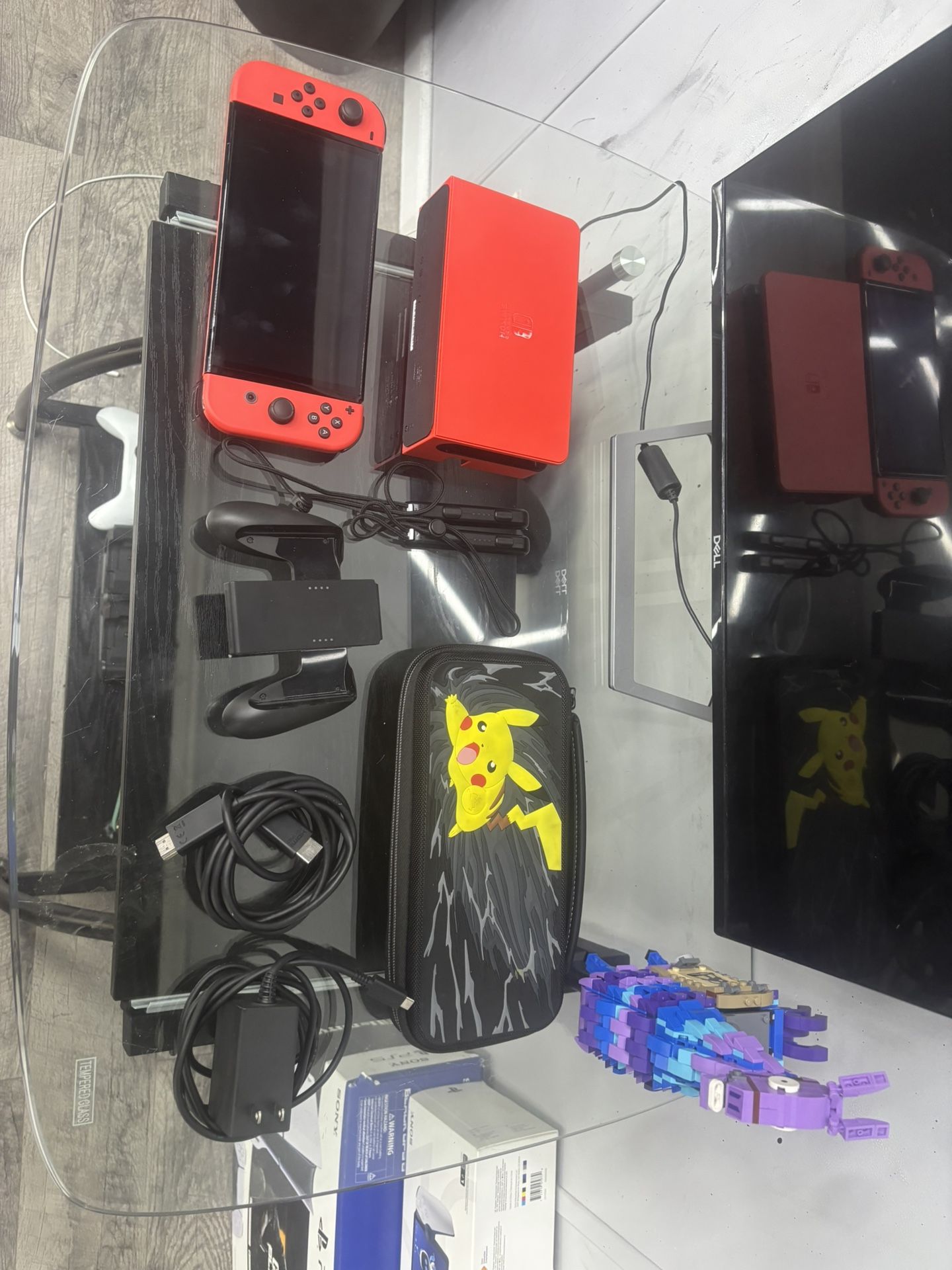 Nintendo Switch Oled - Mario Limited Edition 