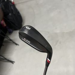 3 Iron Golf Club