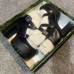 Botas Para Mujer $9 Talla 10 