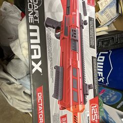 Dart Zone Max dictator 