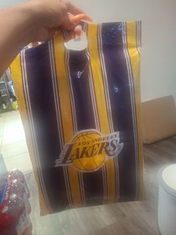 Laker Towl