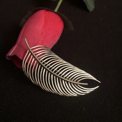 Sterling, Leaf Brooch/Pin 