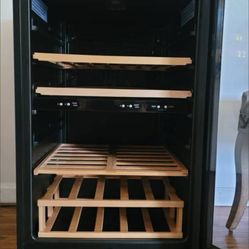 Frigidaire wine cooler