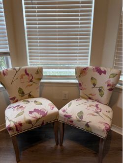 2 Chairs