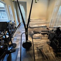 Concept2 SkiErg + Floor Stand – Excellent Condition