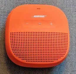 📱 Bose SoundLink Micro – Perfect for On-the-Go Sound!