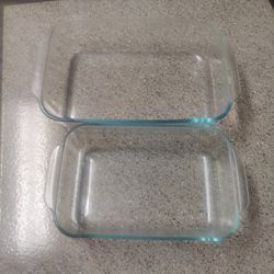 Pyrex Glass Deep Baking Dish