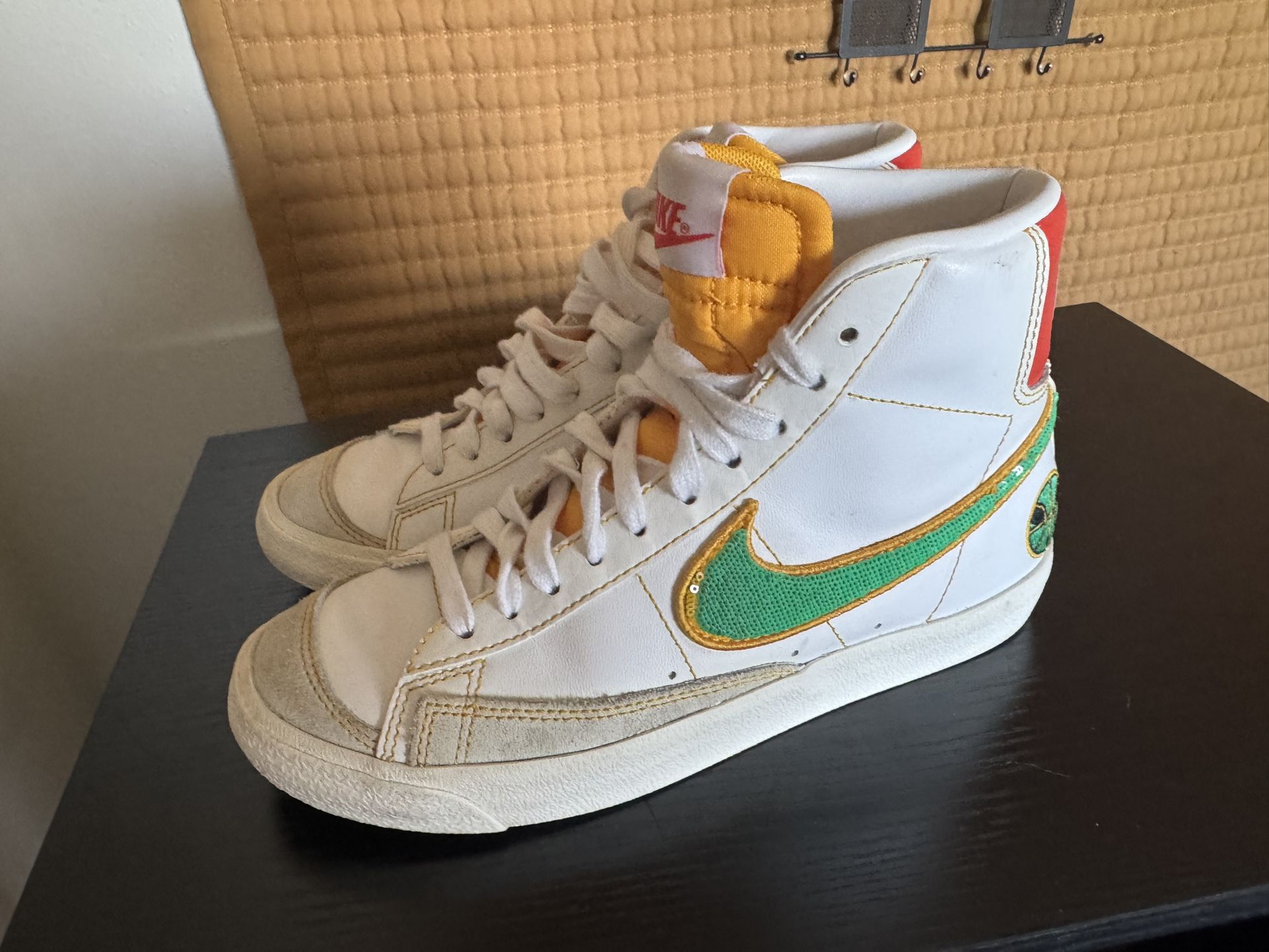 Roswell Rayguns Nike