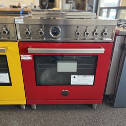 Bertazzoni 30in Induction Pro Series Range - Red