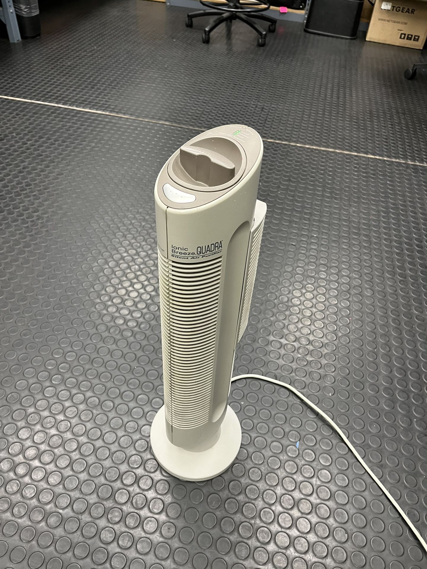 Sharper Image IONIC Breeze Air Purifier!