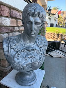 Statue