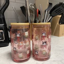 glass cups 