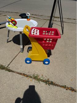Kids Shopping Cart $5