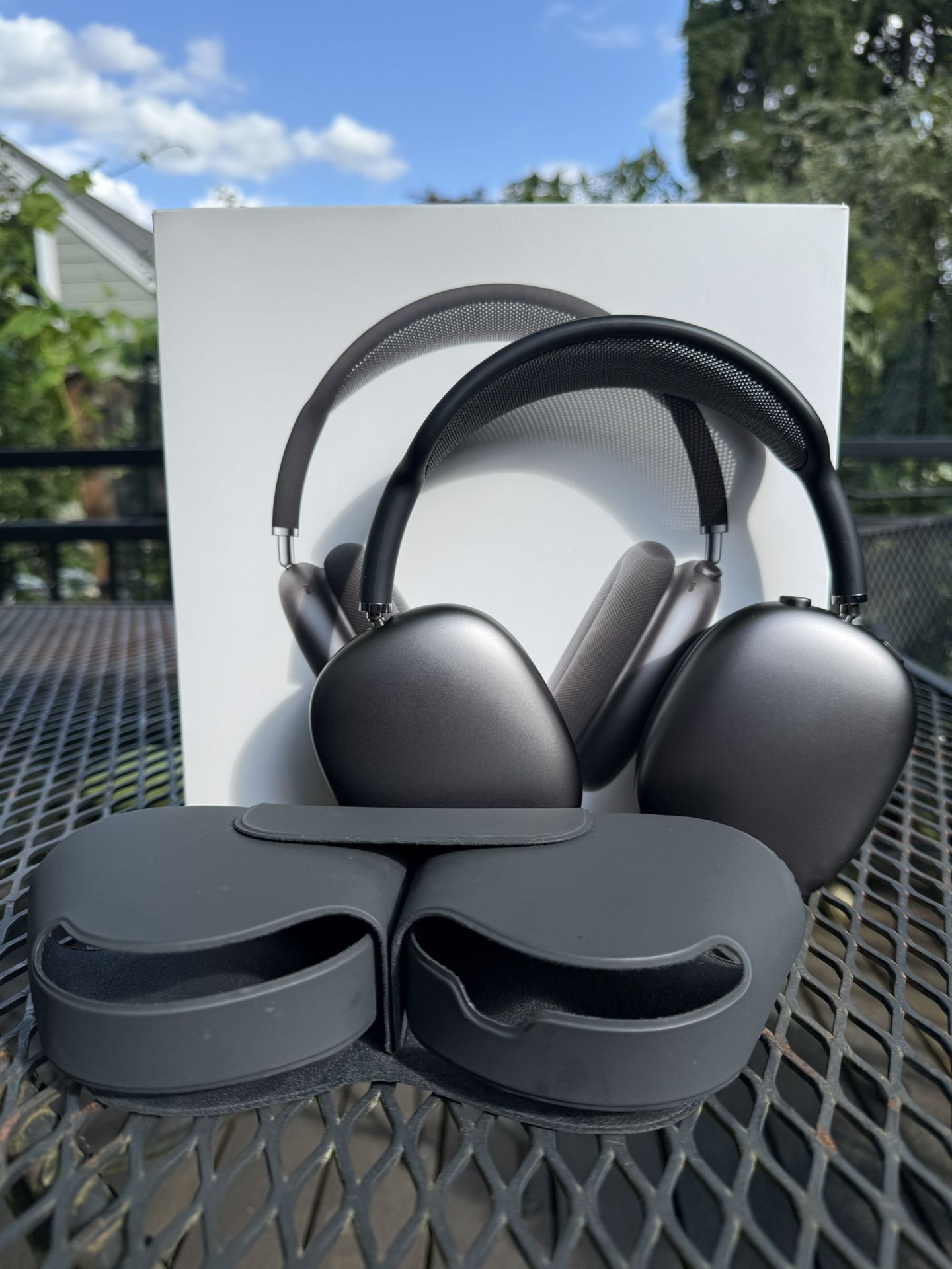 Apple AirPods Max - Space Gray