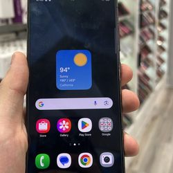 Samsung Galaxy S24 Ultra 512Gb *Unlocked* + *With Warranty* + *With Charger*