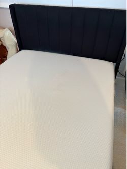 Double bed with mattress