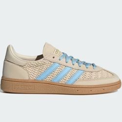 Women's Adidas Size 7 1/5