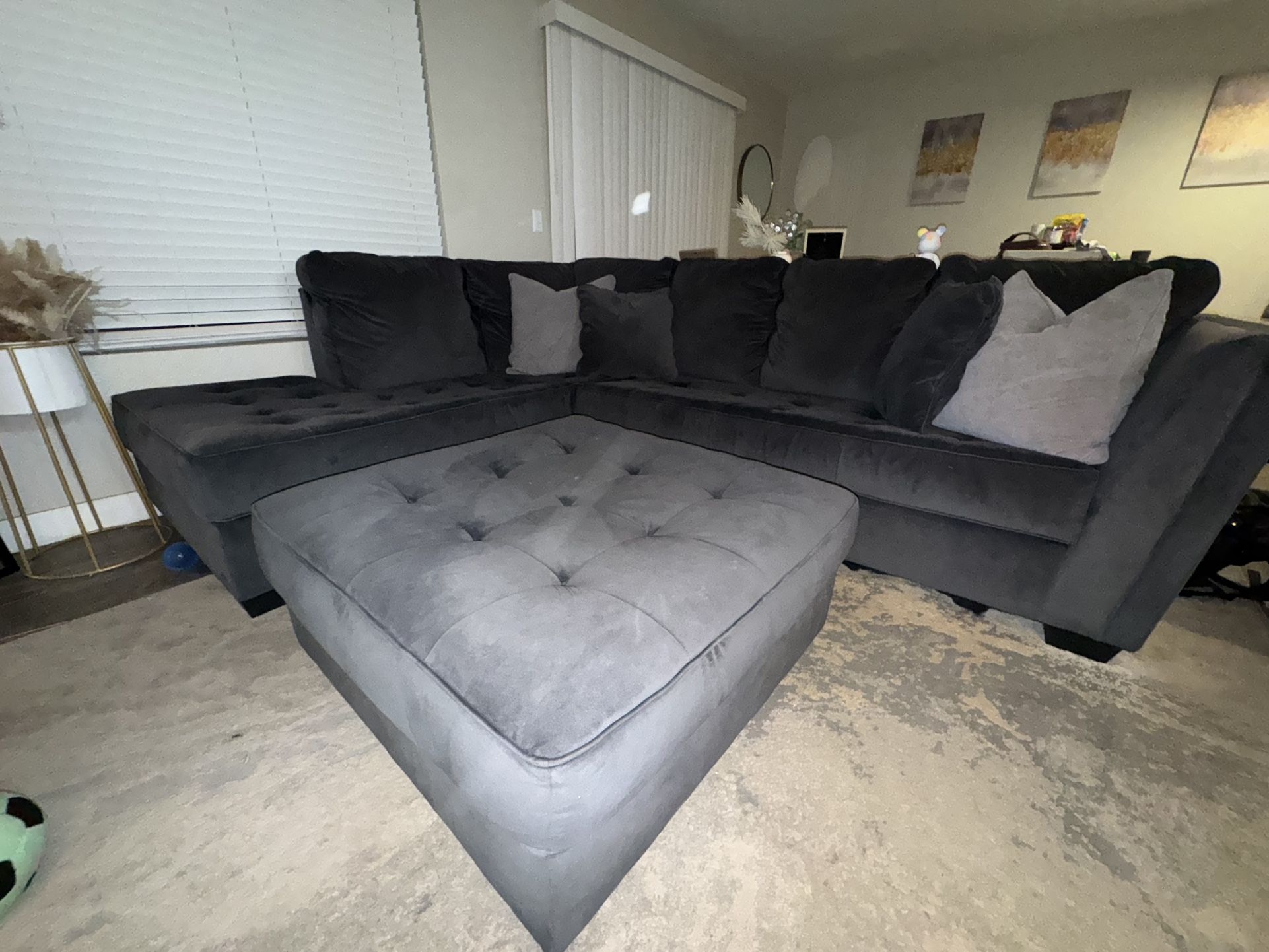 Soaf And ottoman Excellent Condition 