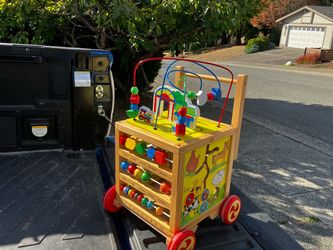 Child Kid Child Wooden Educational Activity Cube Center on Wheels