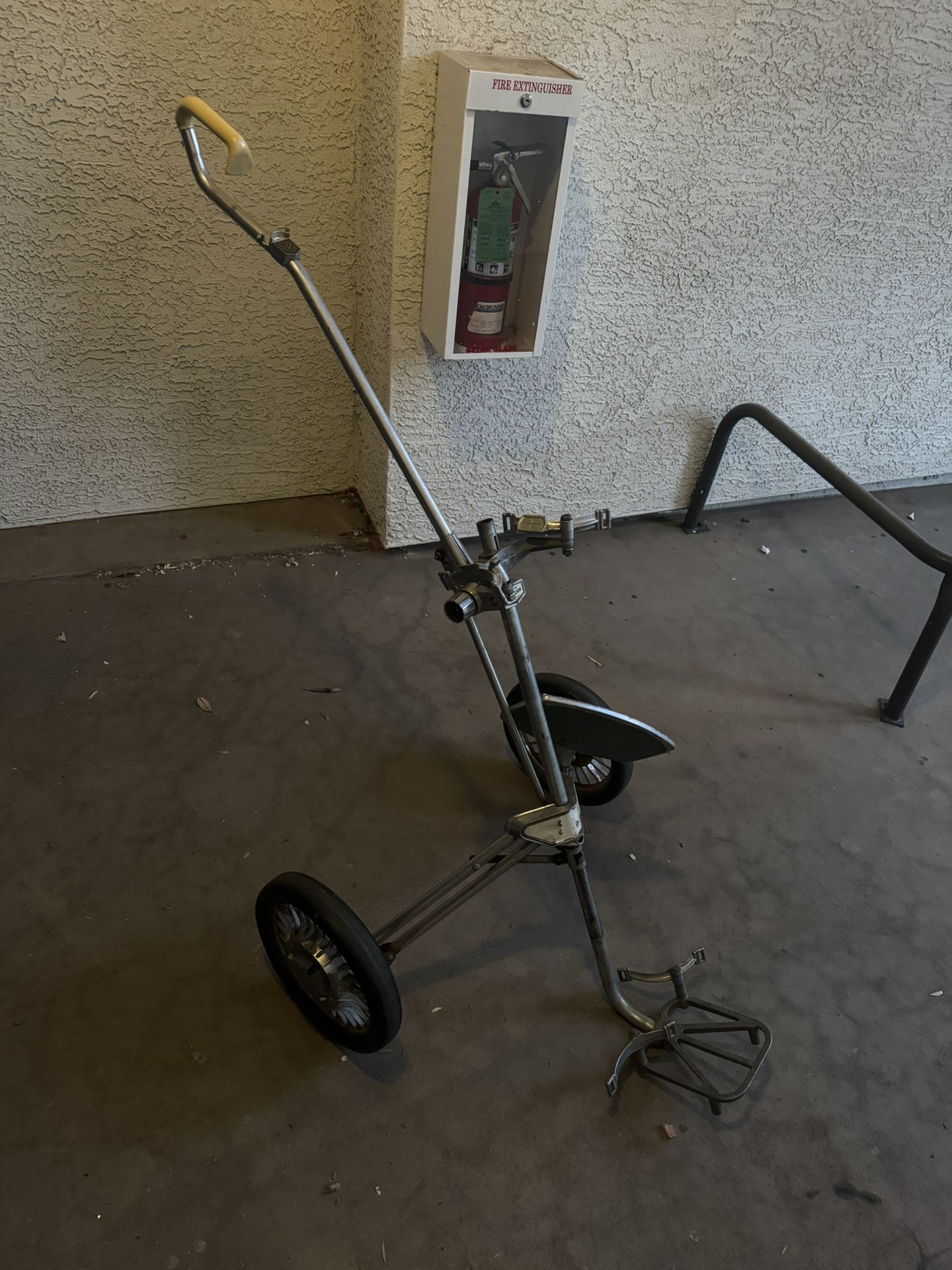 Vintage Golf Push Pull Cart With Fold Down Seat