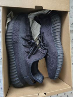 Adidas Yeezy Boost 350 V2 Onyx Triple Black Size 11.5 Preowned HQ4540