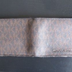 Michael Kors Bi Fold Wallet 