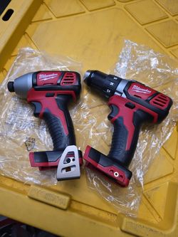 MILWAUKEE M18 1/4" HEX IMPACT DRIVER, 1/2"(13MM) DRILL DRIVER (TOOL ONLY) $90 EACH