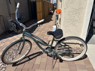 Trek classic beach cruiser 36”