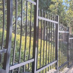 Semi Privacy Front Yard Black Iron Fence Swimming Pool Fence 