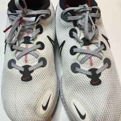 Nike Renew Run Running Shoes Size 11.5