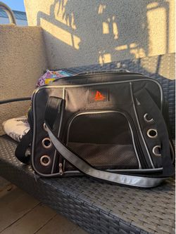 Cat carrier