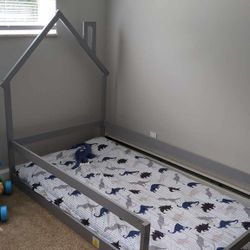 Montessori Bed