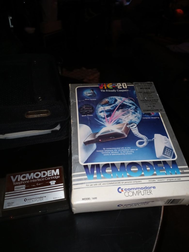 VINTAGE VICMODEM