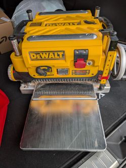 DeWalt planer DW735