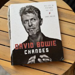 Bowie Book 