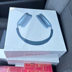AirPods Max Brand New