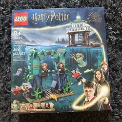 LEGO Harry Potter Triwizard Tournament: The Black Lake Building Set 76420 - Goblet of Fire Toy Playset with Harry, Hermione, and Ron Minifigures, Magi