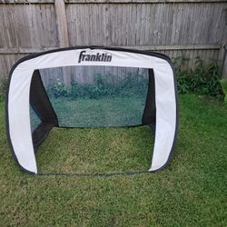 Franklin Backyard Expandable Colapsable Soccer Net Goal