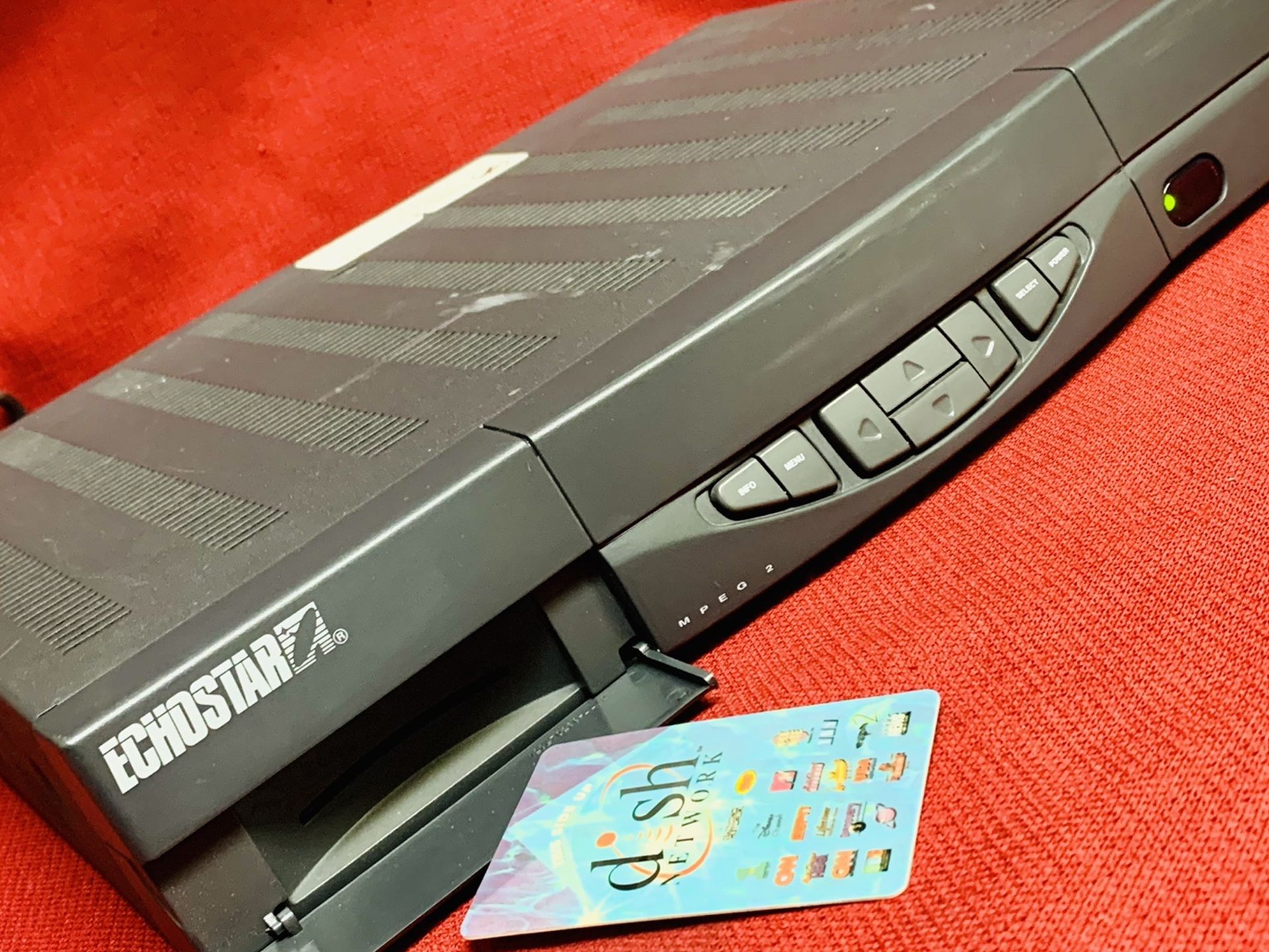 Echostar Satellite TV Receiver Model 3000 w/ Dish Network Card