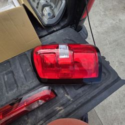 Gmc Sierra 2014 Tail Light Oem Mm part