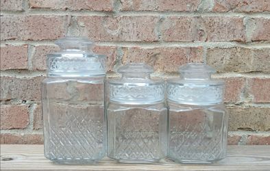 Vintage Koeze's Glass Apothecary Jars/Lids
