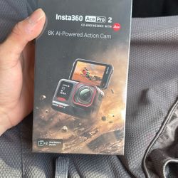 Insta360 Ace Pro 2
