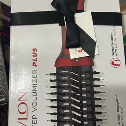Revlon Styling Versatility Oval Brush 