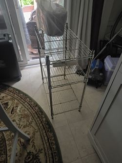 Free metal rack