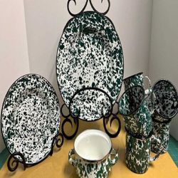 course difference Vintage Dish Sets – Classic Collectibles with Lasting Charm