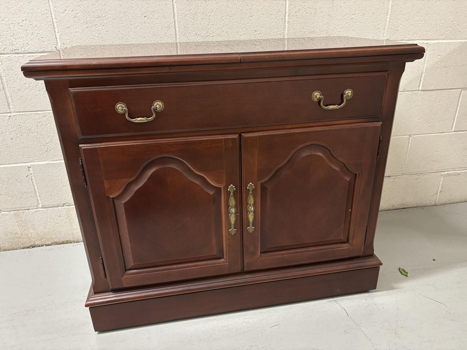 Brand New Flip Top Server / Buffet / Table / Cabinet