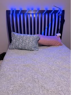Queen size wooden bedroom set