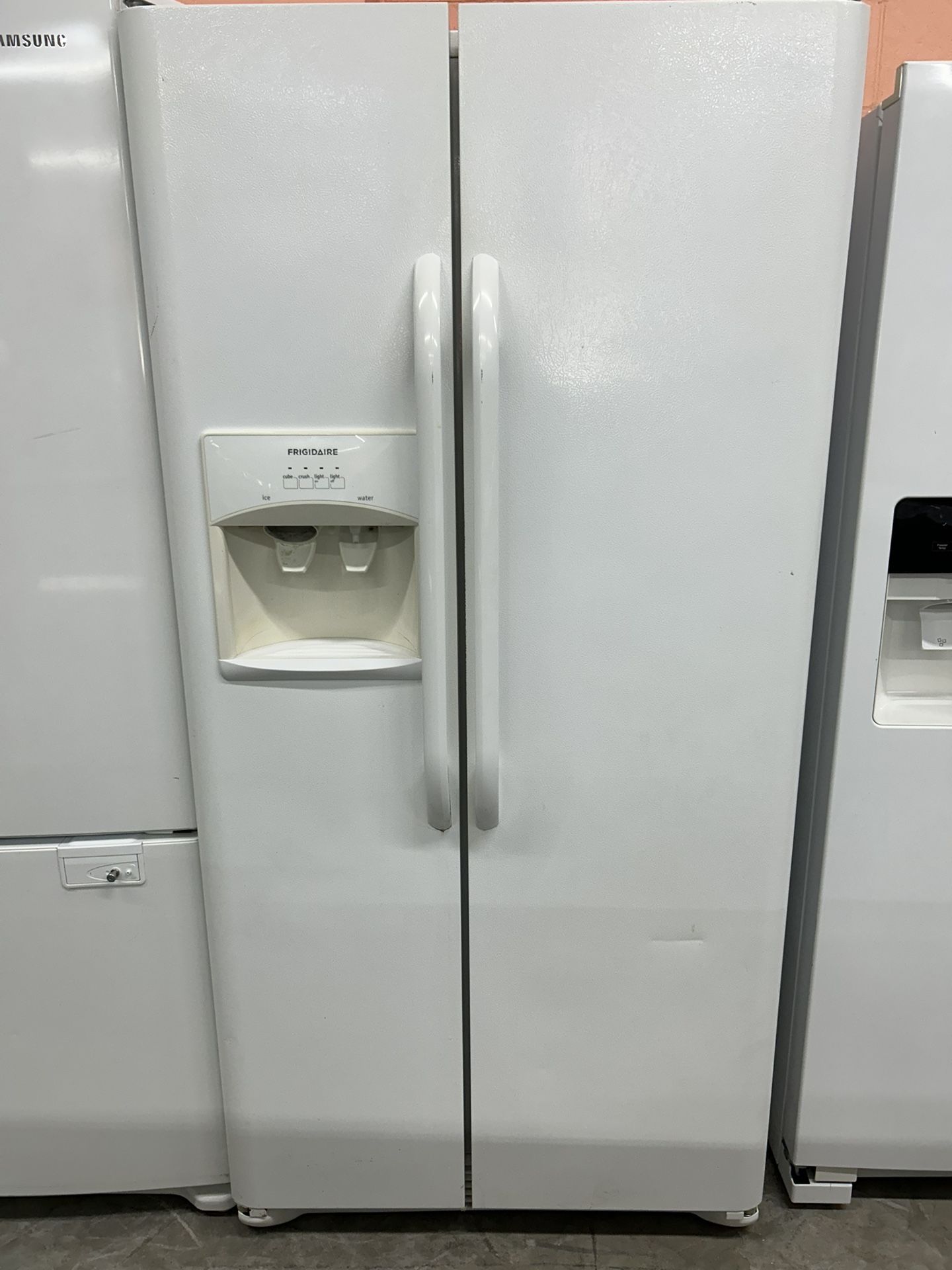 33” Wide White Side By Side Refrigerator